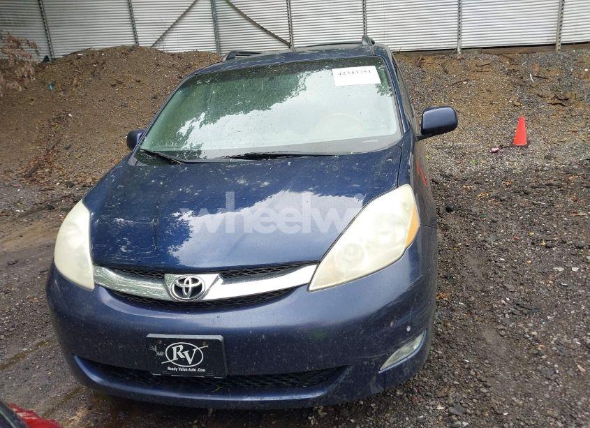 Photo 12 of 2006 Toyota Sienna XLE/XLE LIMITED (VIN 5TDBA22C06S064750)