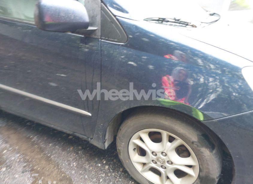 Photo 19 of 2006 Toyota Sienna XLE/XLE LIMITED (VIN 5TDBA22C06S064750)