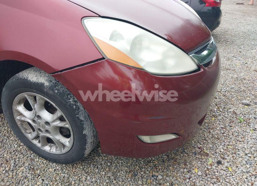 Photo 12 of 2006 Toyota Sienna XLE LIMITED (VIN 5TDBA22C06S075991)