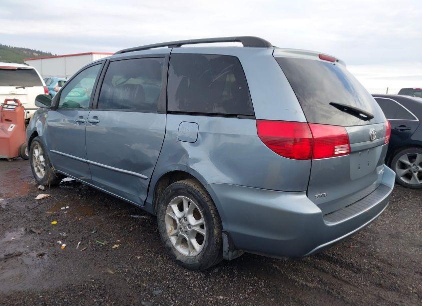Photo 3 of 2004 Toyota Sienna XLE/XLE LIMITED (VIN 5TDBA22C14S001010)