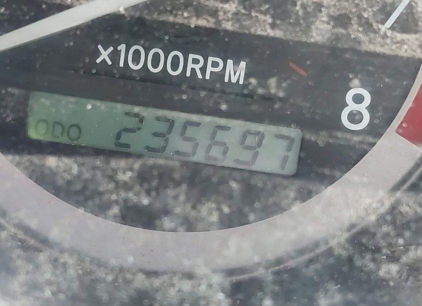 Photo 7 of 2004 Toyota Sienna XLE LIMITED (VIN 5TDBA22C14S024576)