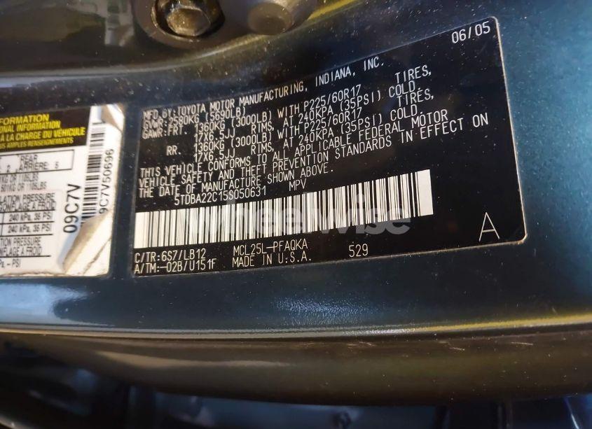 Photo 9 of 2005 Toyota Sienna XLE LIMITED (VIN 5TDBA22C15S050631)