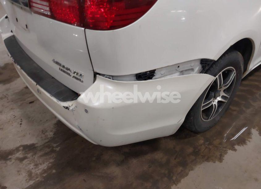Photo 6 of 2005 Toyota Sienna XLE LIMITED (VIN 5TDBA22C15S052850)