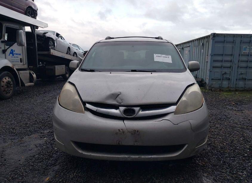 Photo 12 of 2006 Toyota Sienna XLE LIMITED (VIN 5TDBA22C16S056625)