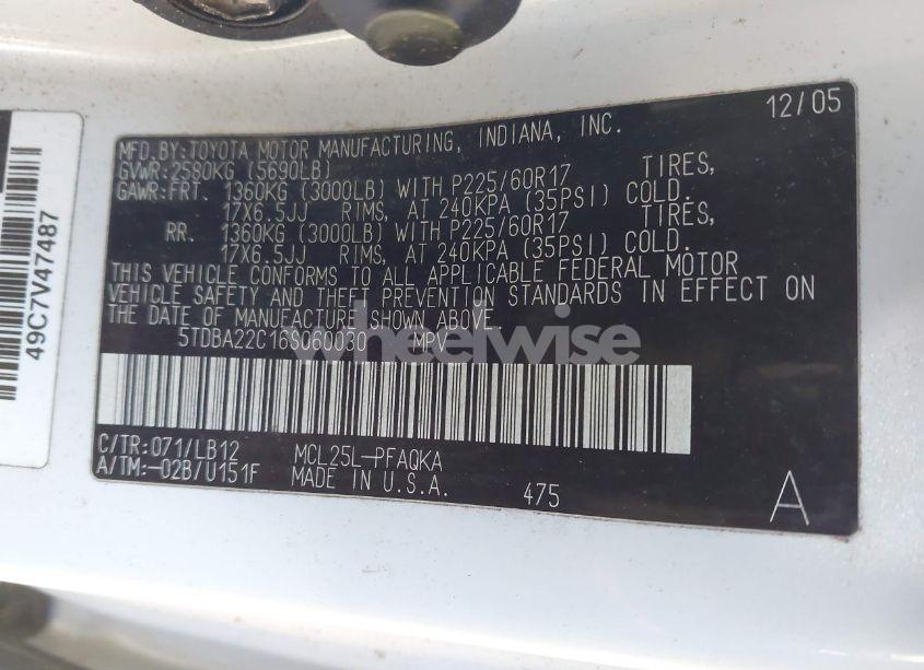 Photo 9 of 2006 Toyota Sienna XLE (VIN 5TDBA22C16S060030)