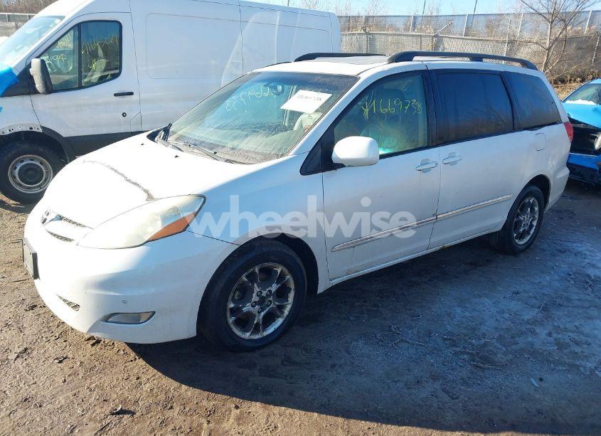 Photo 2 of 2006 Toyota Sienna XLE LIMITED (VIN 5TDBA22C16S072064)
