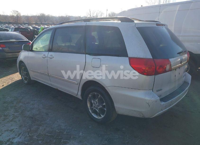 Photo 3 of 2006 Toyota Sienna XLE LIMITED (VIN 5TDBA22C16S072064)