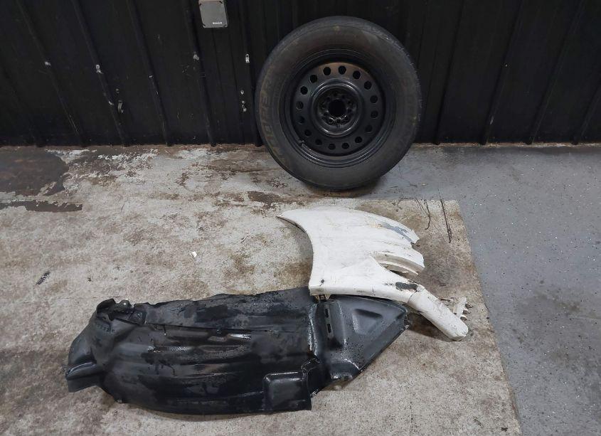 Photo 12 of 2004 Toyota Sienna XLE LIMITED (VIN 5TDBA22C24S019838)