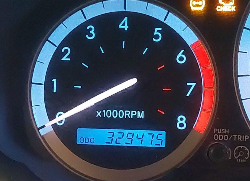 Photo 16 of 2004 Toyota Sienna XLE LIMITED (VIN 5TDBA22C24S019838)