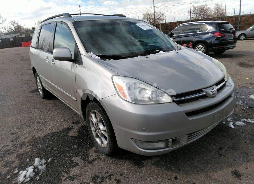 2005 Toyota Sienna XLE LIMITED (VIN 5TDBA22C25S030629) main photo