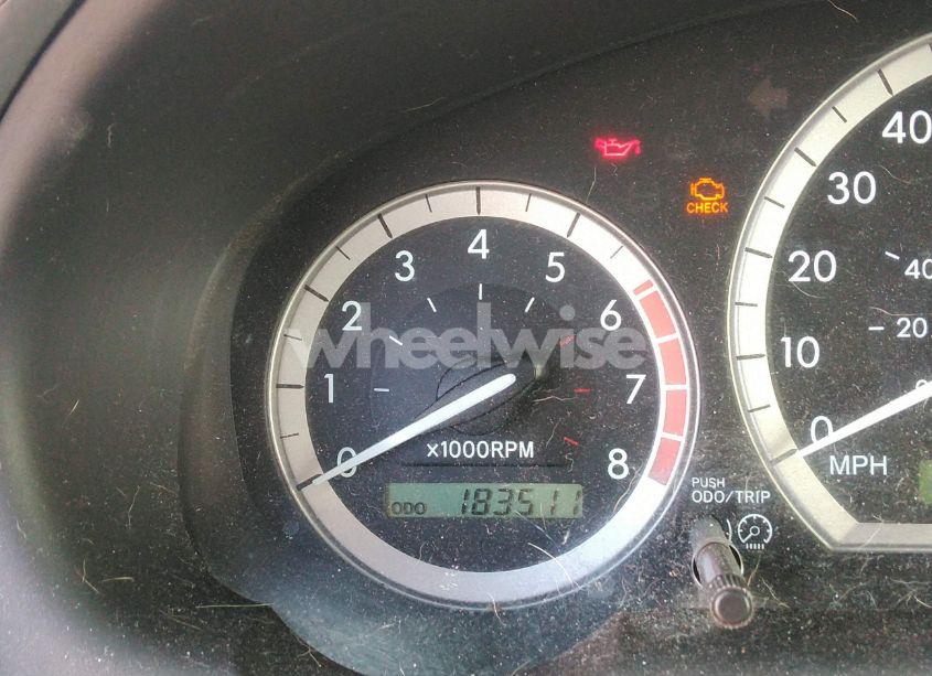 Photo 7 of 2005 Toyota Sienna XLE LIMITED (VIN 5TDBA22C25S030629)