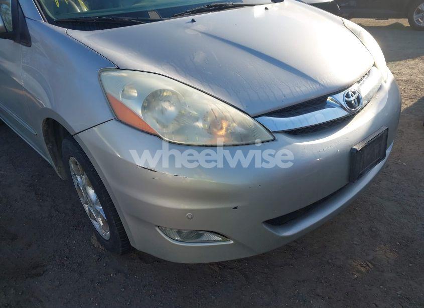 Photo 6 of 2006 Toyota Sienna XLE LIMITED (VIN 5TDBA22C26S064443)