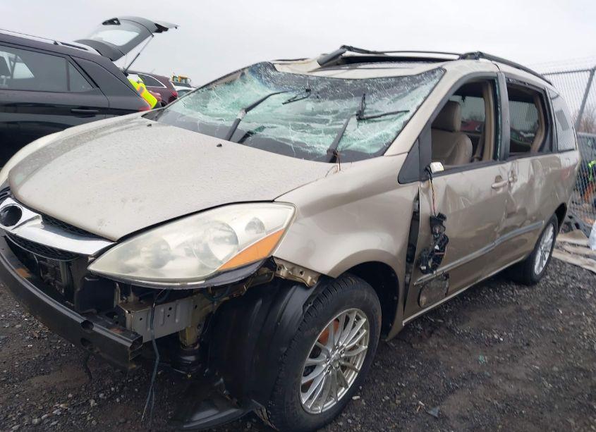 Photo 6 of 2006 Toyota Sienna XLE LIMITED (VIN 5TDBA22C26S067892)