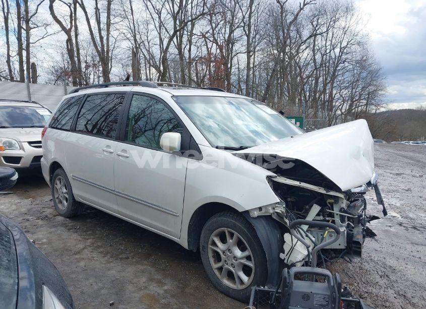 2006 Toyota Sienna XLE LIMITED (VIN 5TDBA22C26S075572) main photo