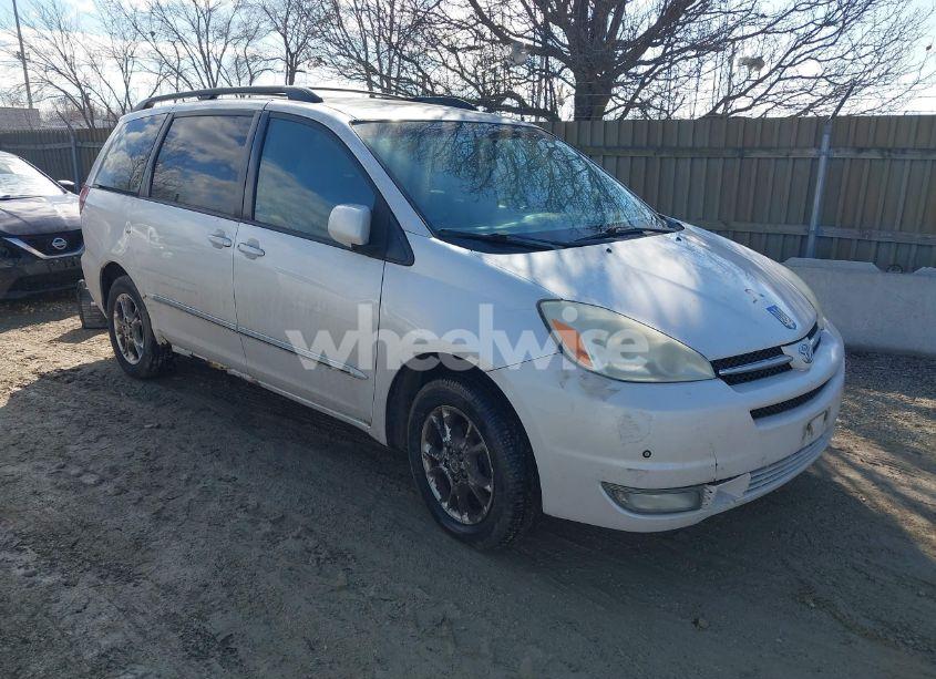 2005 Toyota Sienna XLE LIMITED (VIN 5TDBA22C35S037959) main photo