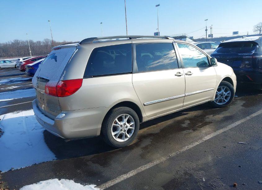 Photo 4 of 2006 Toyota Sienna XLE LIMITED (VIN 5TDBA22C36S074933)