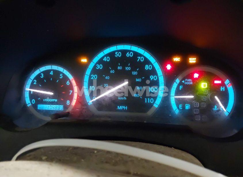 Photo 7 of 2005 Toyota Sienna XLE (VIN 5TDBA22C45S034584)