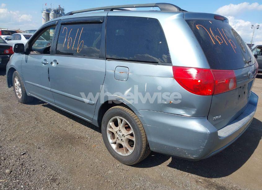 Photo 15 of 2006 Toyota Sienna XLE (VIN 5TDBA22C46S061561)