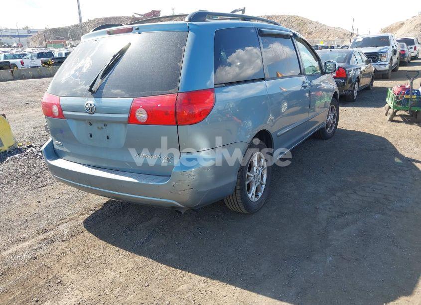 Photo 4 of 2006 Toyota Sienna XLE (VIN 5TDBA22C46S061561)