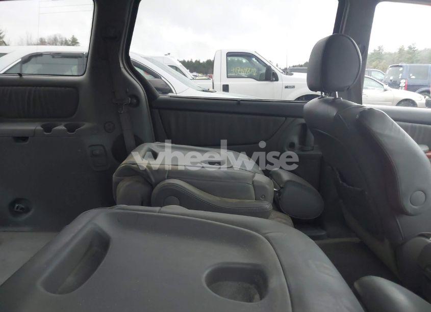 Photo 8 of 2006 Toyota Sienna XLE LIMITED (VIN 5TDBA22C66S061528)