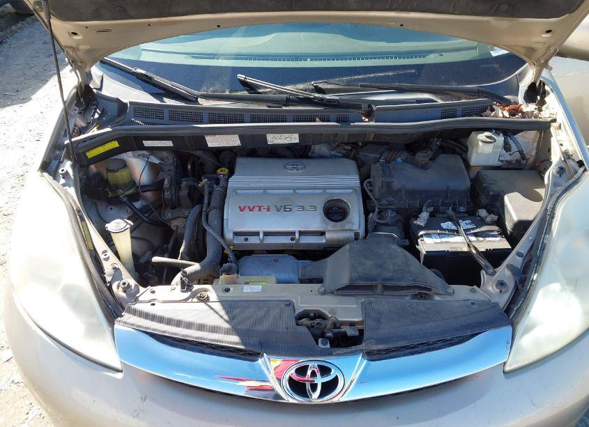 Photo 10 of 2006 Toyota Sienna XLE LIMITED (VIN 5TDBA22C66S063991)