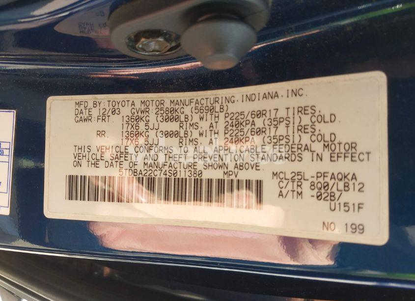 Photo 9 of 2004 Toyota Sienna XLE (VIN 5TDBA22C74S011380)