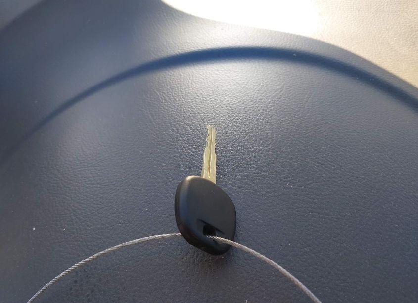 Photo 11 of 2004 Toyota Sienna XLE (VIN 5TDBA22C74S027935)