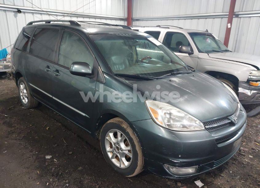 2005 Toyota Sienna XLE LIMITED (VIN 5TDBA22C75S033994) main photo