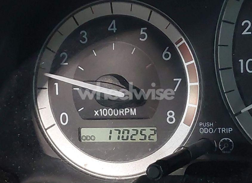 Photo 7 of 2005 Toyota Sienna XLE LIMITED (VIN 5TDBA22C75S033994)