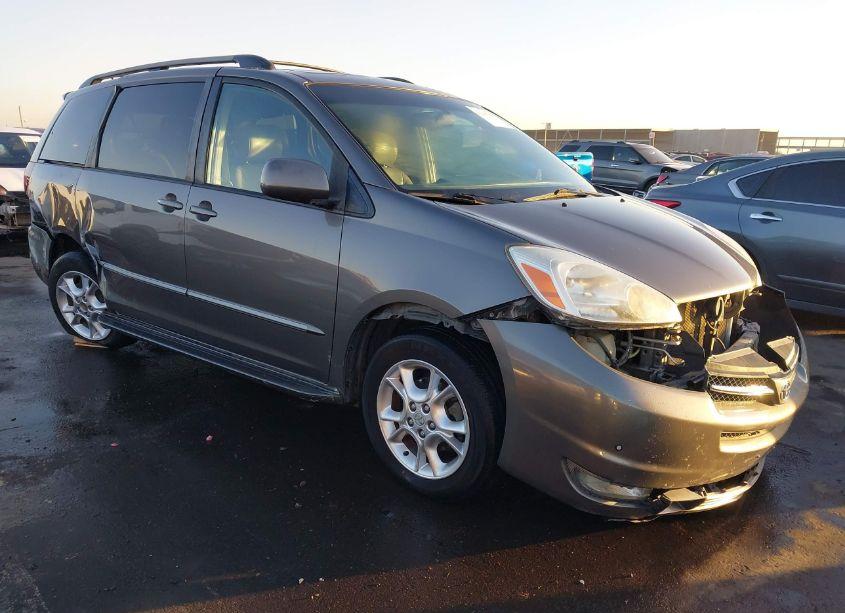 2005 Toyota Sienna XLE LIMITED (VIN 5TDBA22C75S034241) main photo