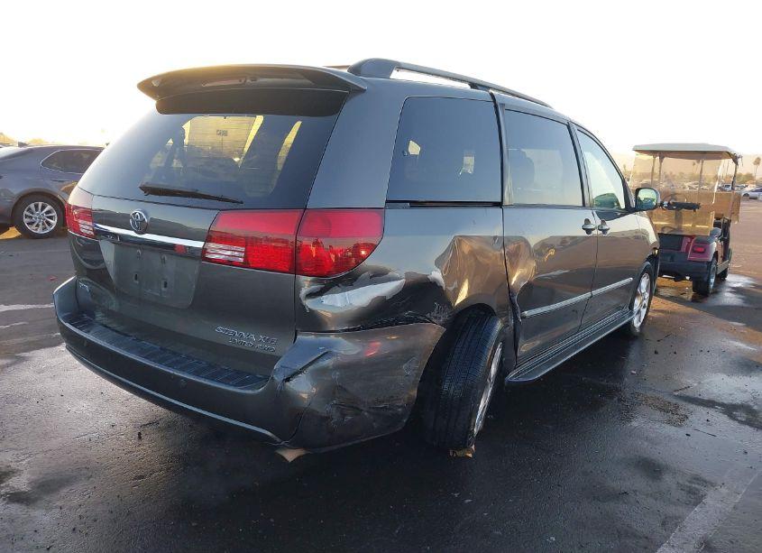 Photo 6 of 2005 Toyota Sienna XLE LIMITED (VIN 5TDBA22C75S034241)
