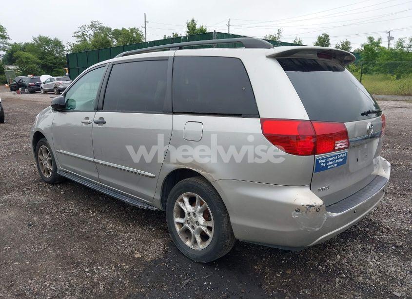 Photo 3 of 2005 Toyota Sienna XLE LIMITED (VIN 5TDBA22C75S043148)