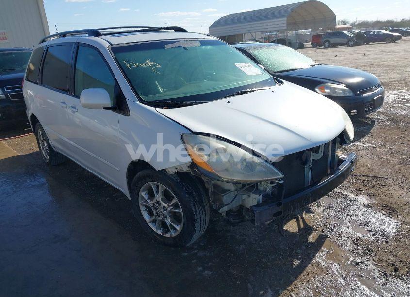 2006 Toyota Sienna XLE (VIN 5TDBA22C76S064437) main photo