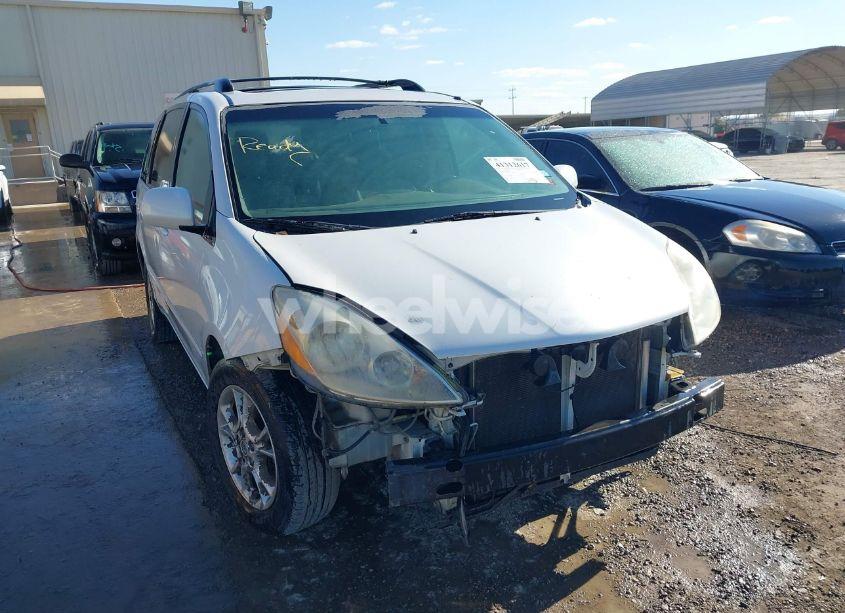 Photo 6 of 2006 Toyota Sienna XLE (VIN 5TDBA22C76S064437)
