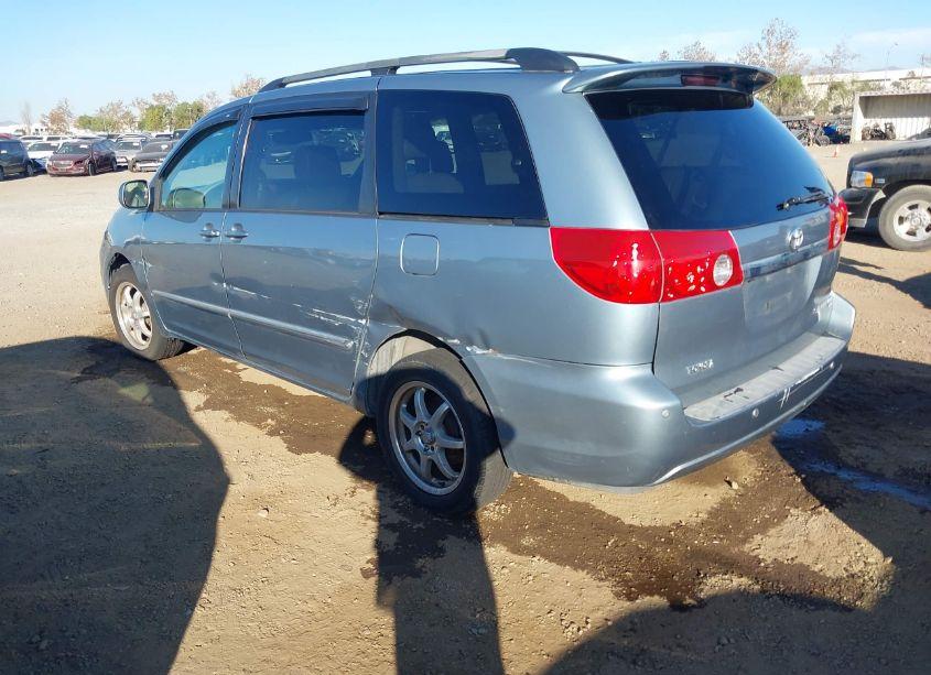 Photo 3 of 2006 Toyota Sienna XLE LIMITED (VIN 5TDBA22C76S064812)