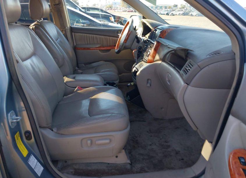 Photo 5 of 2006 Toyota Sienna XLE LIMITED (VIN 5TDBA22C76S064812)