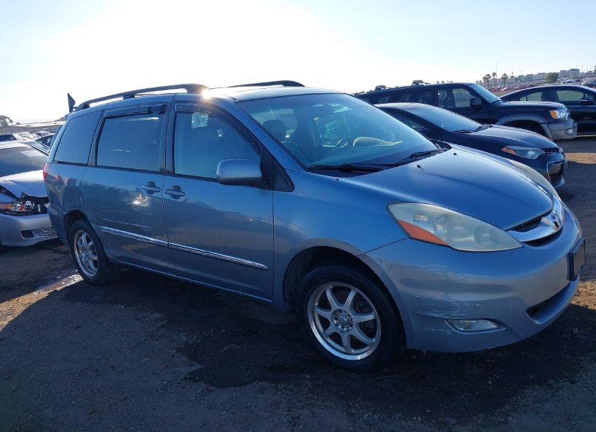 Photo 6 of 2006 Toyota Sienna XLE LIMITED (VIN 5TDBA22C76S064812)