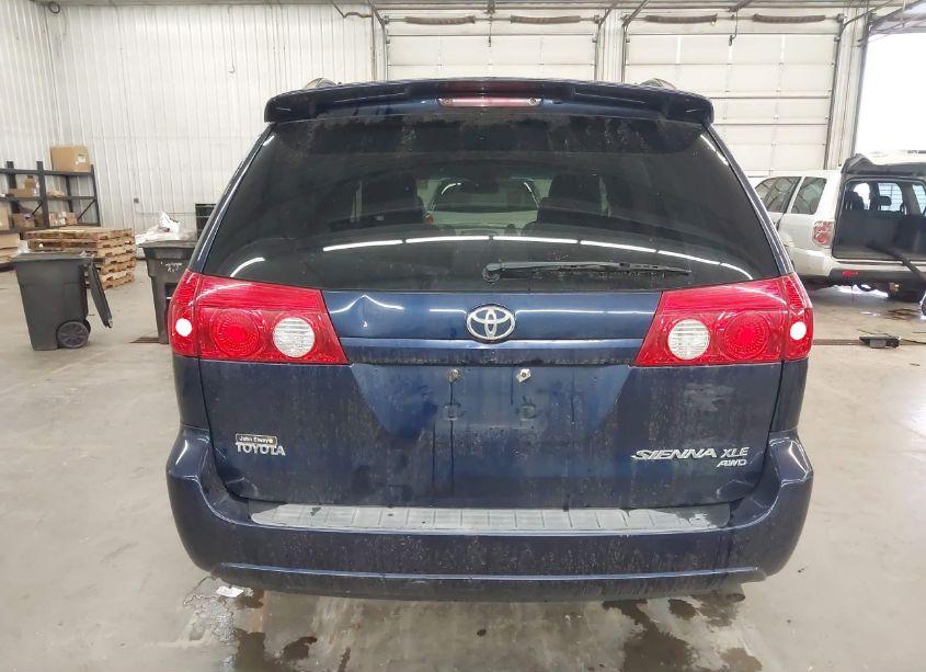 Photo 17 of 2006 Toyota Sienna XLE (VIN 5TDBA22C76S066852)