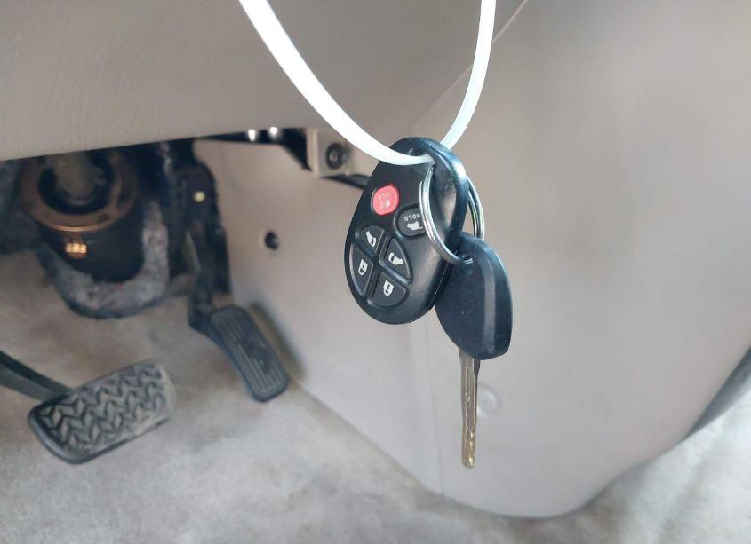 Photo 11 of 2006 Toyota Sienna XLE LIMITED (VIN 5TDBA22C76S070934)