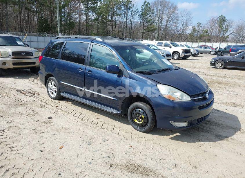 2004 Toyota Sienna XLE LIMITED (VIN 5TDBA22C84S003370) main photo