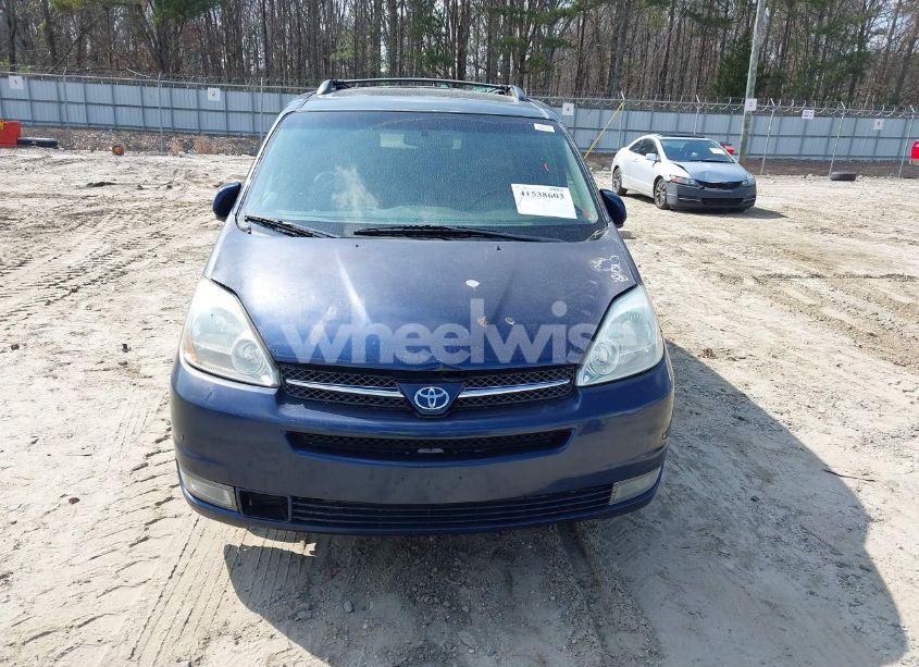 Photo 6 of 2004 Toyota Sienna XLE LIMITED (VIN 5TDBA22C84S003370)