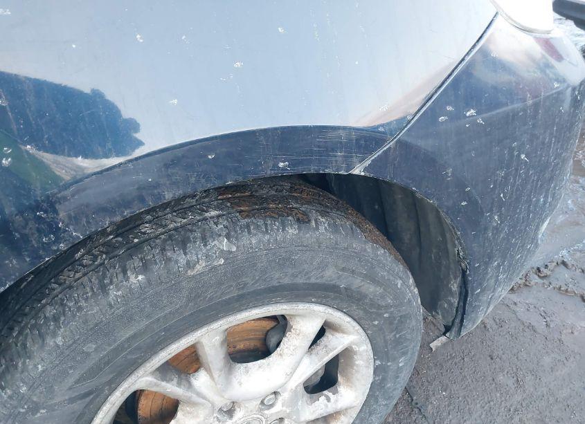 Photo 13 of 2004 Toyota Sienna XLE (VIN 5TDBA22C84S006379)