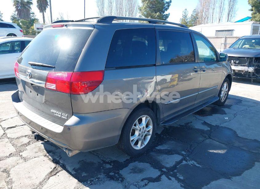 Photo 4 of 2004 Toyota Sienna XLE LIMITED (VIN 5TDBA22C84S013817)