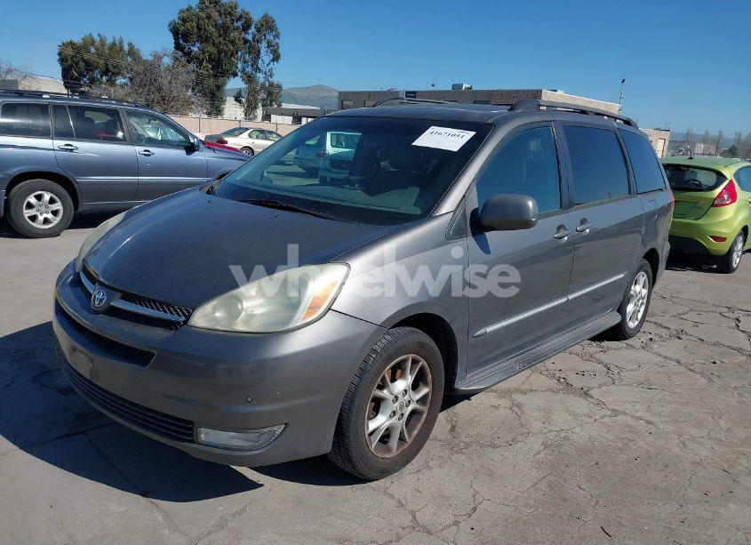 Photo 6 of 2004 Toyota Sienna XLE LIMITED (VIN 5TDBA22C84S013817)