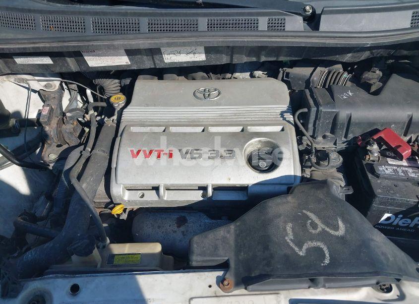 Photo 10 of 2004 Toyota Sienna XLE (VIN 5TDBA22C84S024705)