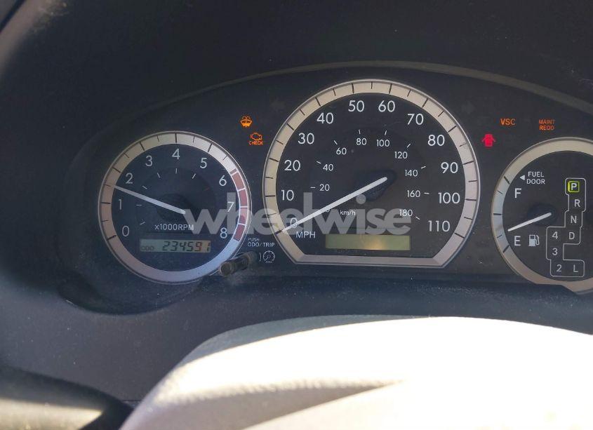 Photo 7 of 2005 Toyota Sienna XLE LIMITED (VIN 5TDBA22C85S029615)