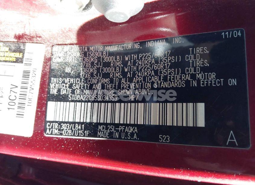 Photo 9 of 2005 Toyota Sienna XLE (VIN 5TDBA22C85S034359)