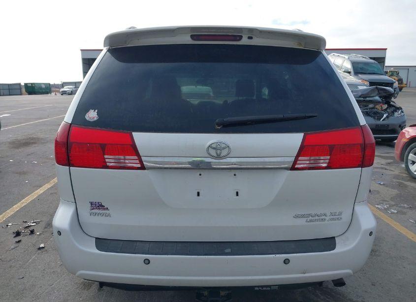 Photo 16 of 2005 Toyota Sienna XLE LIMITED (VIN 5TDBA22C85S034829)