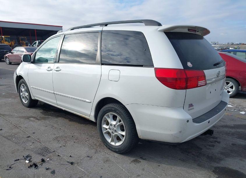 Photo 3 of 2005 Toyota Sienna XLE LIMITED (VIN 5TDBA22C85S034829)