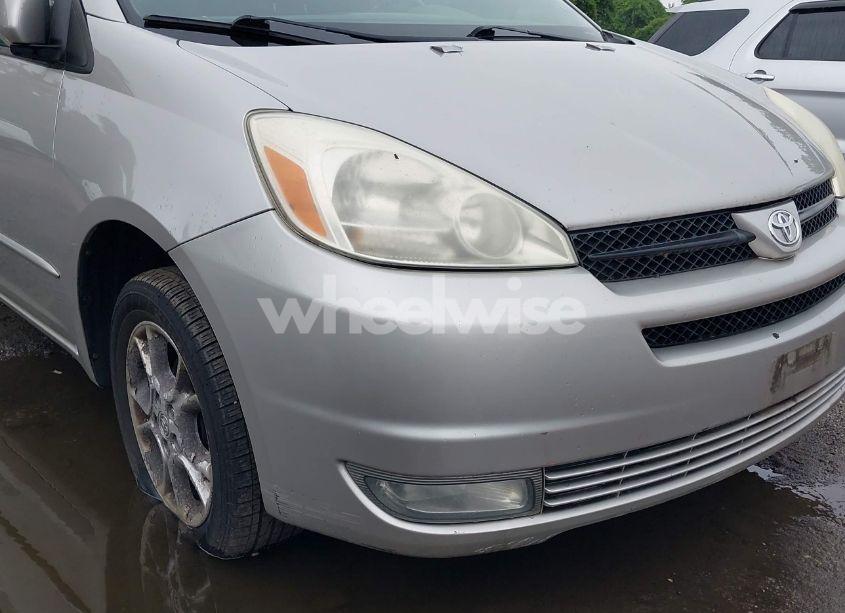 Photo 15 of 2005 Toyota Sienna XLE (VIN 5TDBA22C85S047614)